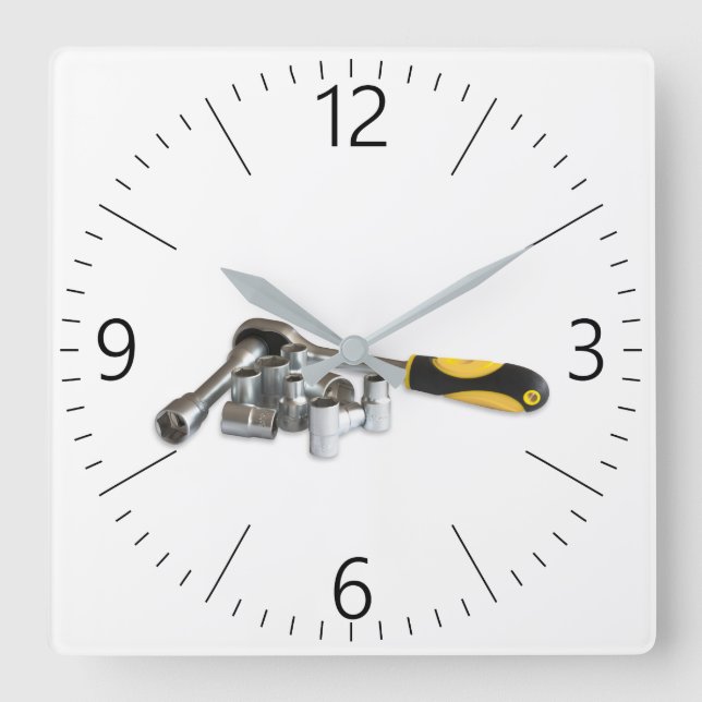 Horloge Carrée Culot wrenches (Recto)