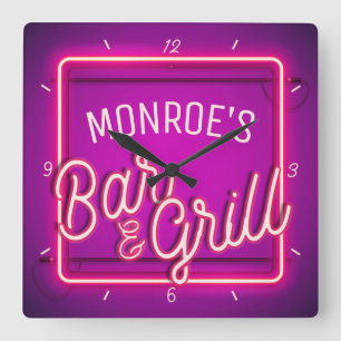 Horloge Carrée Customize NAME Pink Faux Neon Sign Retro Bar Grill