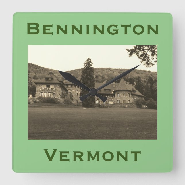 Horloge Carrée Demeure du Southern Vermont College, Bennington (Recto)