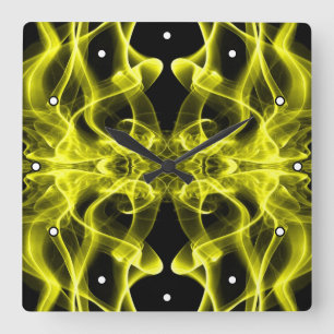 Horloge Carrée Des panaches de fumée jaune sur le noir avec des p