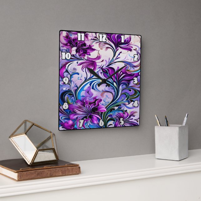 Horloge Carrée Design floral violet vibrant sur un Arrière - plan (Bureau)