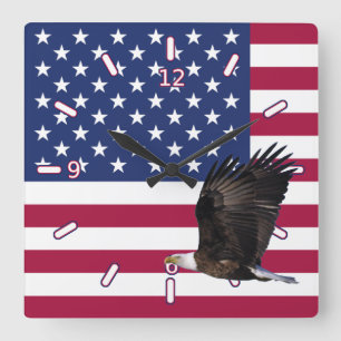 Horloge Carrée Drapeau américain avec l'horloge d'Eagle (carrée