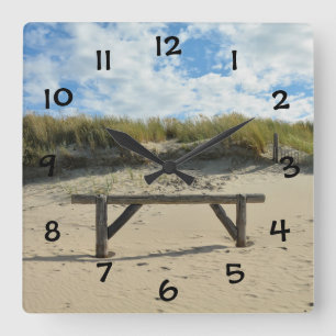Horloge Carrée Dunes et clôture en bois -