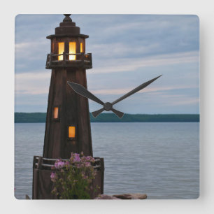 Horloge Carrée États-Unis, Michigan. Phare de Yard Decoration