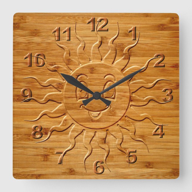 Horloge Carrée Face Soleil Souriant sculptée En Bois (Recto)