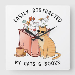 Horloge Carrée Facilement Distrait Par Les Chats Et Livres