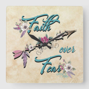 Horloge Carrée Faith Over Fear Square Wall Clock