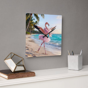 Horloge Carrée Flamant Rose Ballerine Dans Un Tutu Rose Sur La Pl