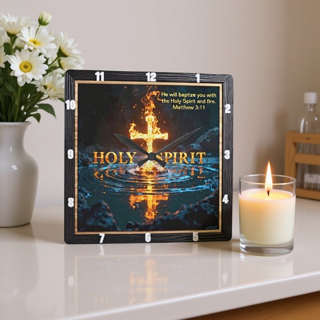 Horloge Carrée Flame Cross Water Reflection Spirit Matthew 3:11 (Créateur téléchargé)