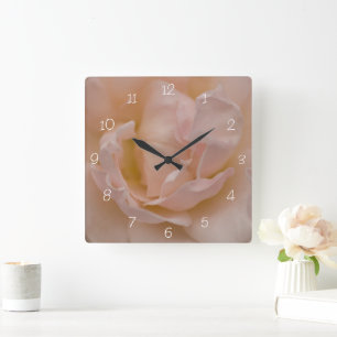 Horloge Carrée Fleur Rose rose pâle