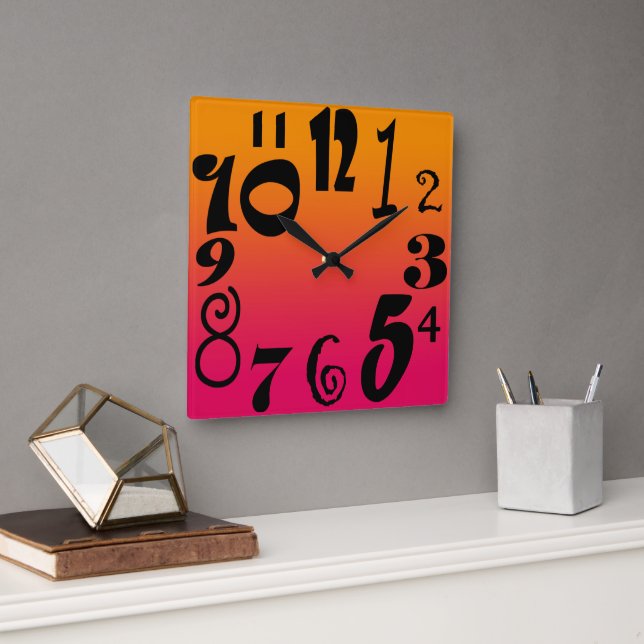 Horloge Carrée Fun funky numbers - hot red to orange gradient (Bureau)