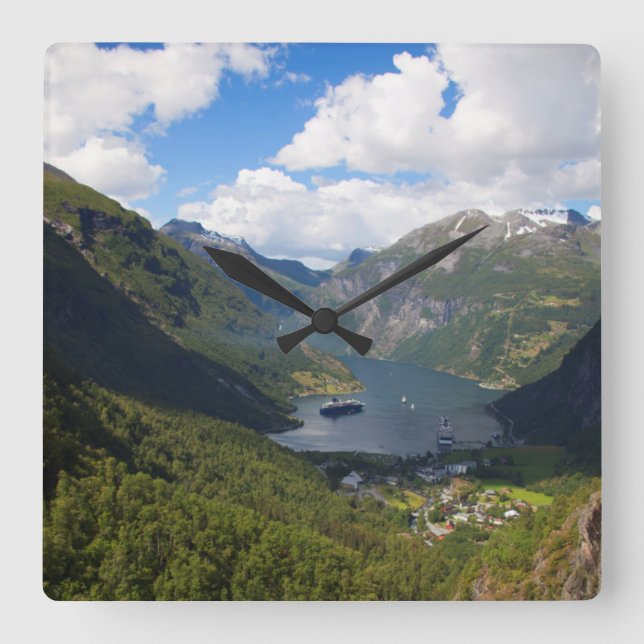Horloge Carrée Geiranger Fjord landscape (Recto)