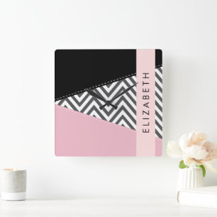 Horloge Carrée Grey Zigzag, Grey Chevron, Rose, Votre Nom