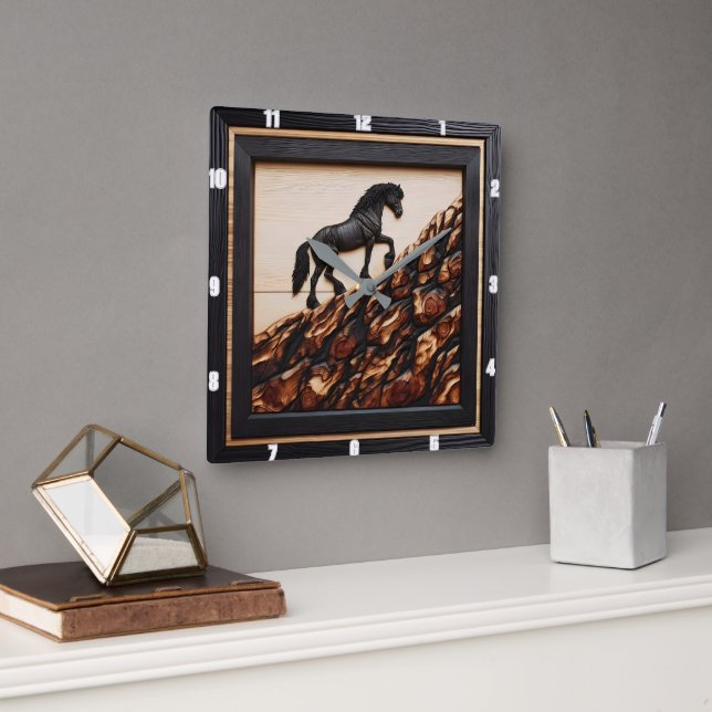 Horloge Carrée Haflinger Hillside : Art Bois Style personnalisé (Bureau)