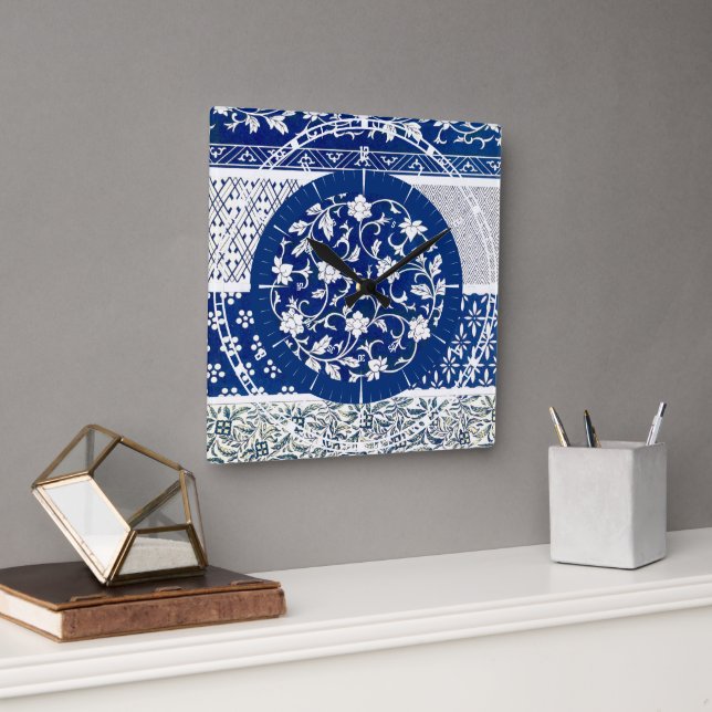 Horloge Carrée Impression d'ornement floral classique (Bureau)