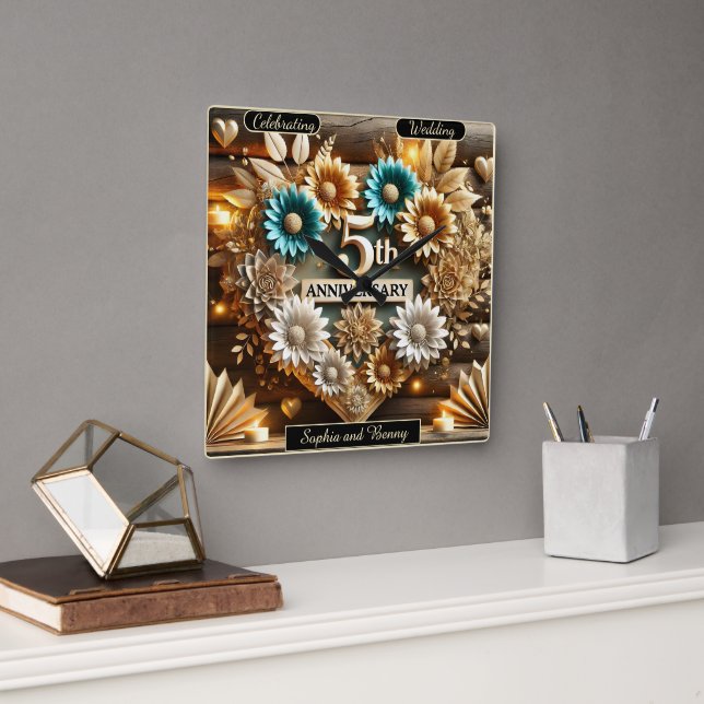 Horloge Carrée Intemporel Coeur 5e anniversaire arrangement flora (Bureau)