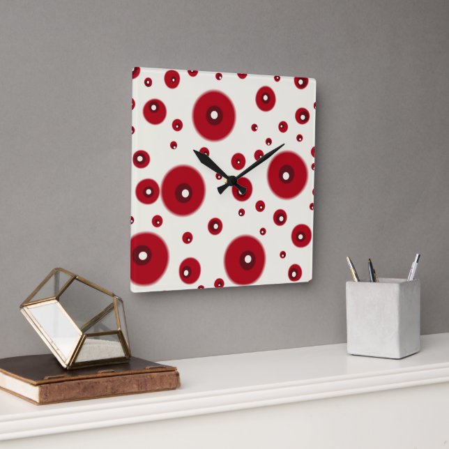 Horloge Carrée Ivory Red Dots Funky Whimsical Circle Pattern  (Bureau)