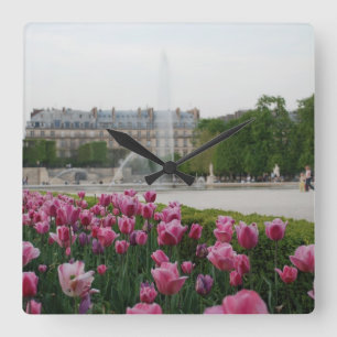Horloge Carrée Jardin des Tuileries en fleurs