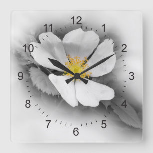 Horloge Carrée jaune dans les tons gris
