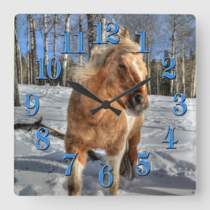 Horloge Carrée Joyeux Palomino Pinto Horse et neige