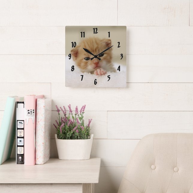 Horloge Carrée Kitten de Tiny (Salle de lecture)