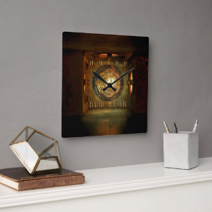 Horloge Carrée La méta ronde du Nouvel An sur le thème steampunk