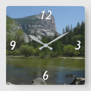 Horloge Carrée Le lac Mirror II dans le parc national de Yosemite