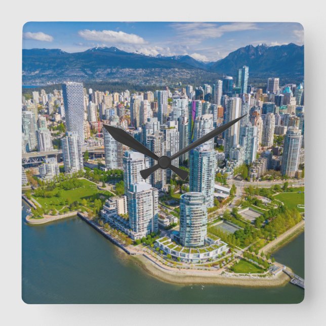 Horloge Carrée Littoral | Vancouver, Colombie-Britannique, Canada (Recto)