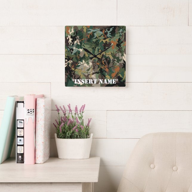 Horloge Carrée Mimicking Nature : La science du camouflage (Salle de lecture)