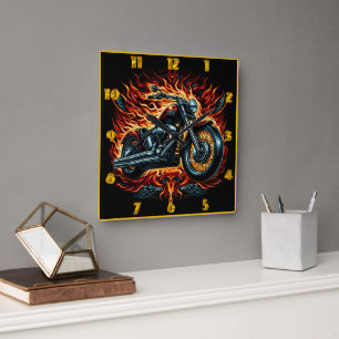 Horloge Carrée Moto à flammes au coucher du soleil