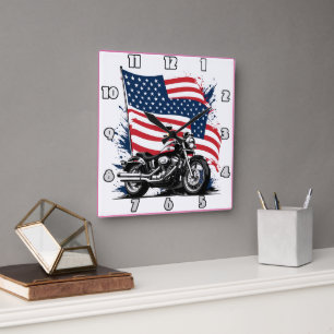 Horloge Carrée Moto vintage avec arrière-plan drapeau américain