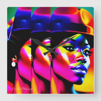 Horloge Carrée NEON MUSE: Electric Iridescence