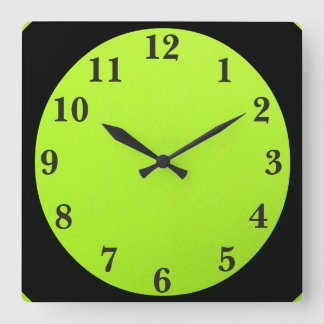Horloge Carrée Noir sur le vert de chaux