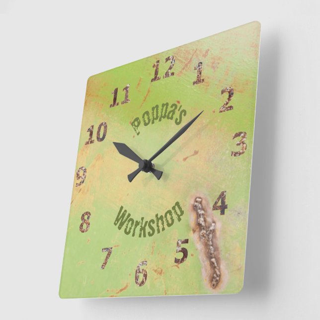 Horloge Carrée Nom personnalisé Rustique Garage Atelier Patina ve (Angle)