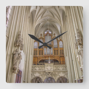 Horloge Carrée Orgue de tuyau Maria Am Gestade