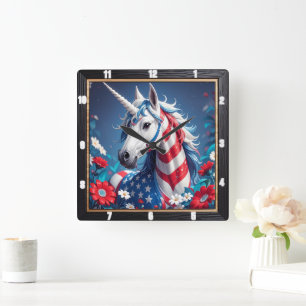Horloge Carrée Patriotique Unicorn étoiles rayures florales