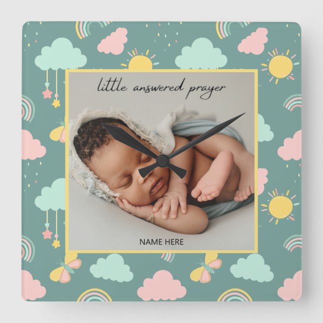 Horloge Carrée Photo Wall Clock de Little Answered Prayer (Recto)