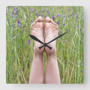 Horloge Carrée Pieds Nus Simples En Fleur sauvage