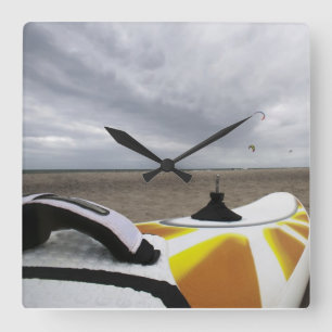 Horloge Carrée planche