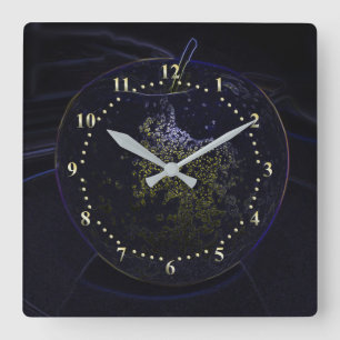 Horloge Carrée pomme dorée