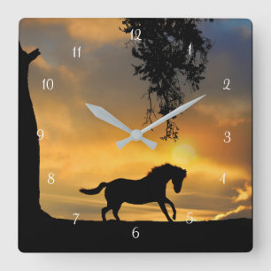 Horloge Carrée Prancing Horse with Sunset and Oak Tree Nature