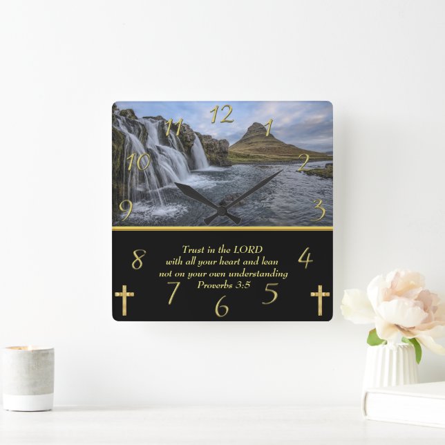 Horloge Carrée Proverbes 3:5 cascades dans la vallée (Maison)