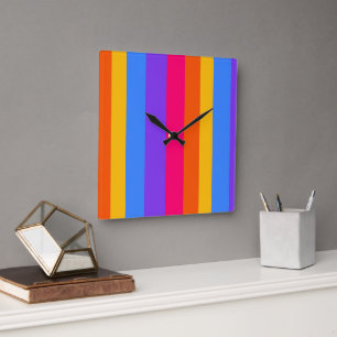 Horloge Carrée Rayures arc-en-ciel