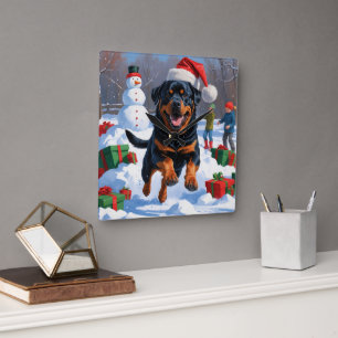 Horloge Carrée Rottweiler coule en neige avec Casquette de Noël