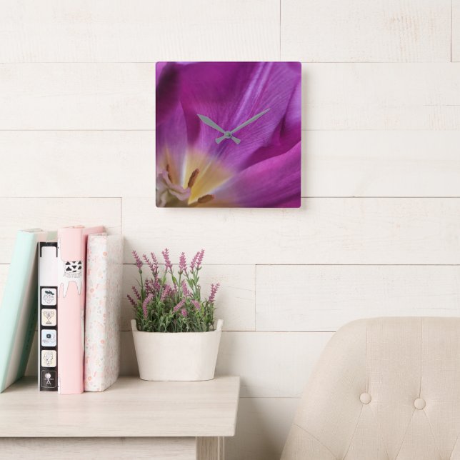 Horloge Carrée Running on Tulip Time, Square Acrylic Wall Clock (Salle de lecture)