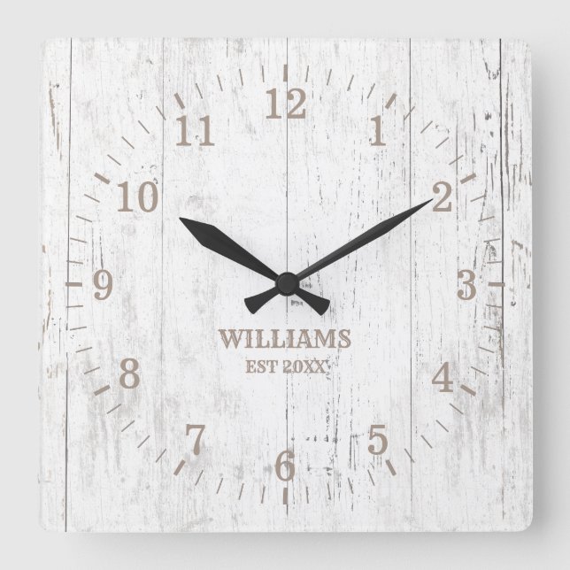 Horloge Carrée Russe White Wood Farmhouse Nom de famille (Recto)