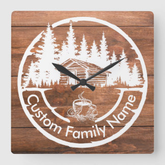 Horloge Carrée Rustic Cottage Cabin Barn | Custom Family Name