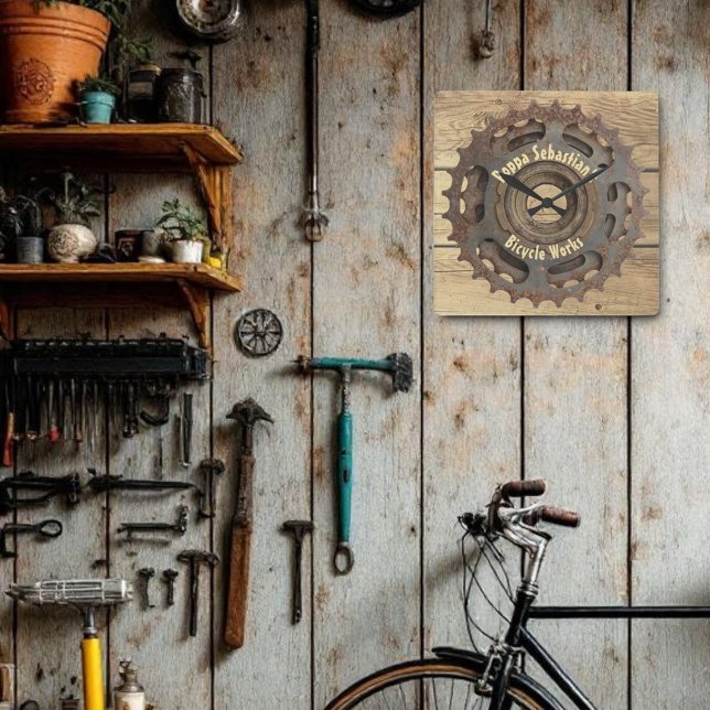 Horloge Carrée Rustique Gear Sprocket Modèle Mur Carré (one rusty gear square wall clock template)