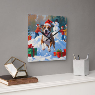 Horloge Carrée Scène de neige festive de Noël avec un Bull Terrie