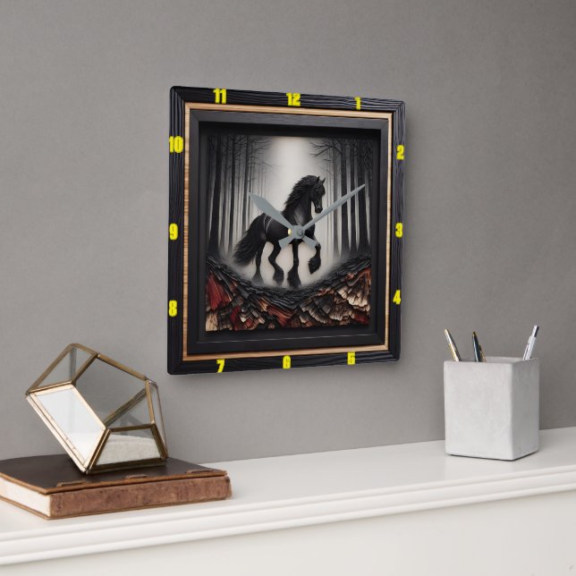 Horloge Carrée Sentier Misty : Personnalisé Charred Wood Friesian (Bureau)